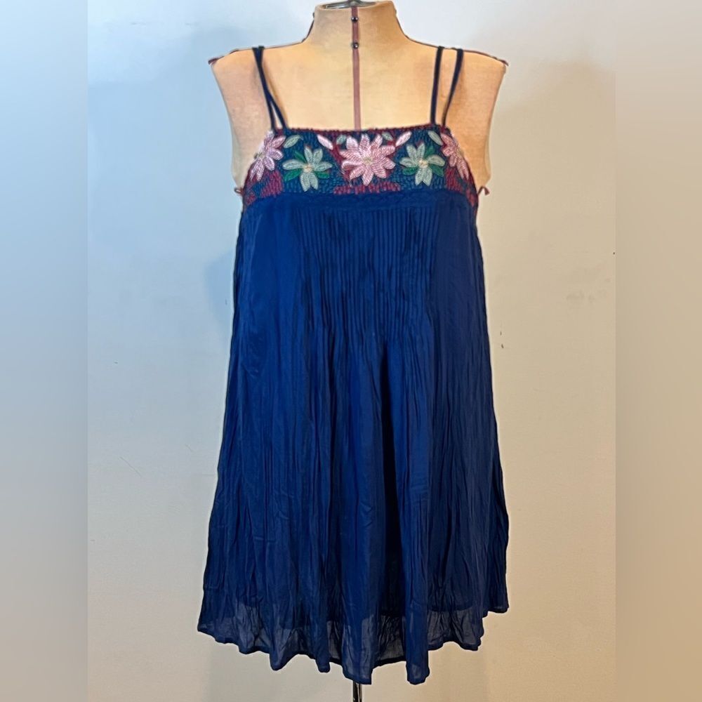 NWT American Eagle Embroidered Baby Doll Style Dress - Size XS